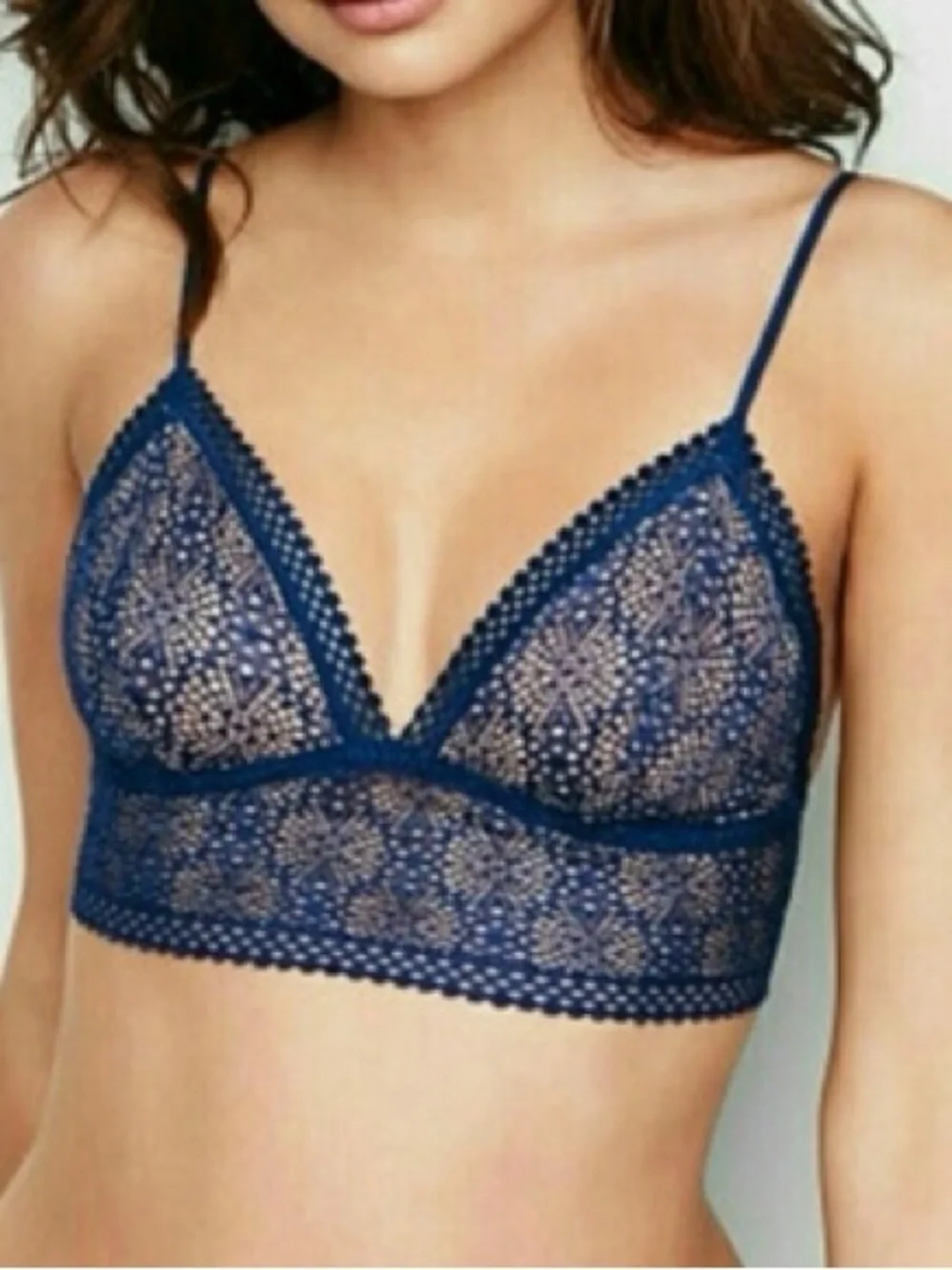 Victoria’s Secret Blue Lace Bralette Size S